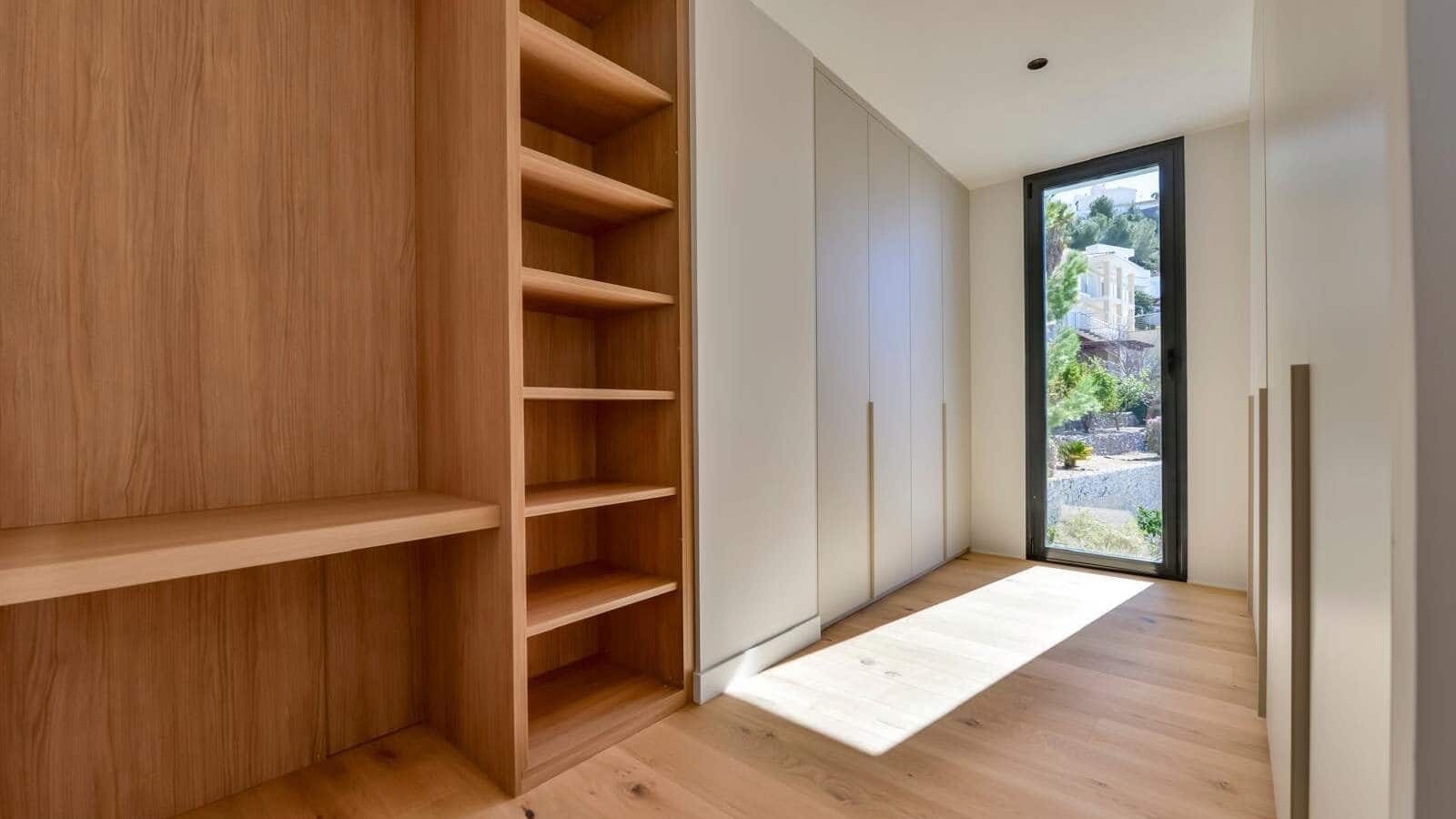 4 bedroom Villa for sale in Altea with pool - € 2,690,000 (Ref: 8744666)