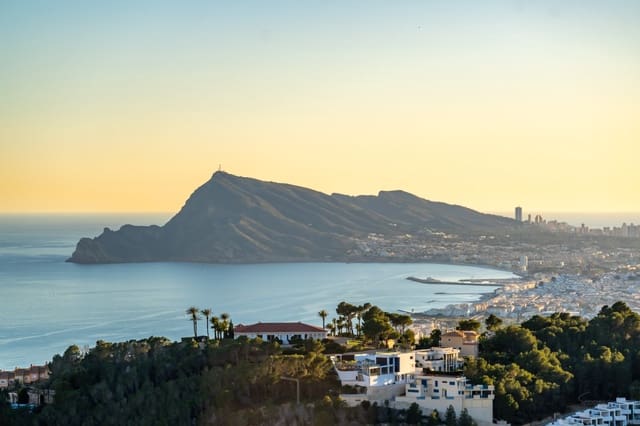 5 soverom Villa til salgs i Altea med svømmebasseng garasje - € 6 490 000 (Ref: 8774405)