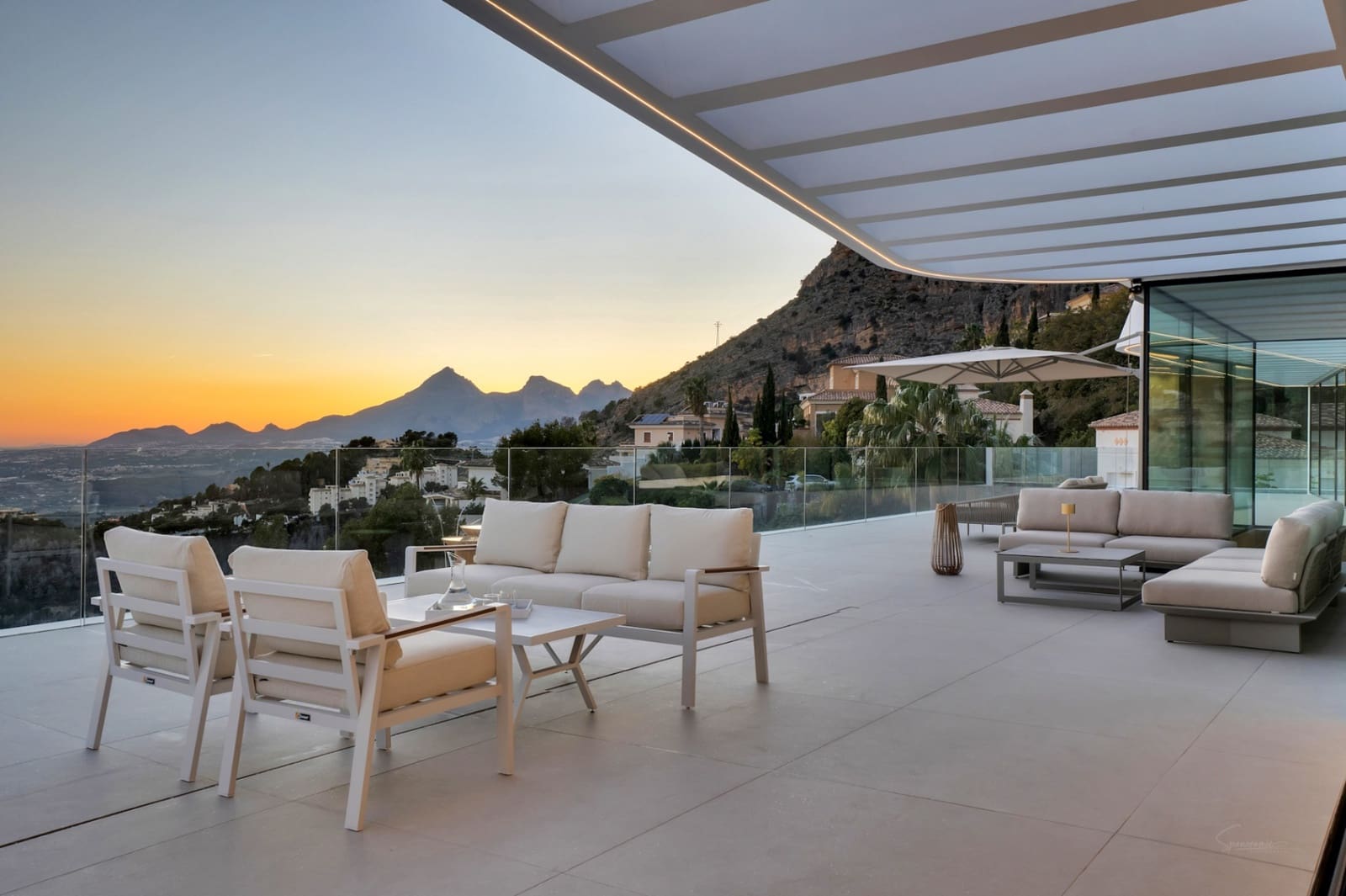 5 soveværelse Villa til salg i Altea med swimmingpool garage - € 6.490.000 (Ref: 8774405)