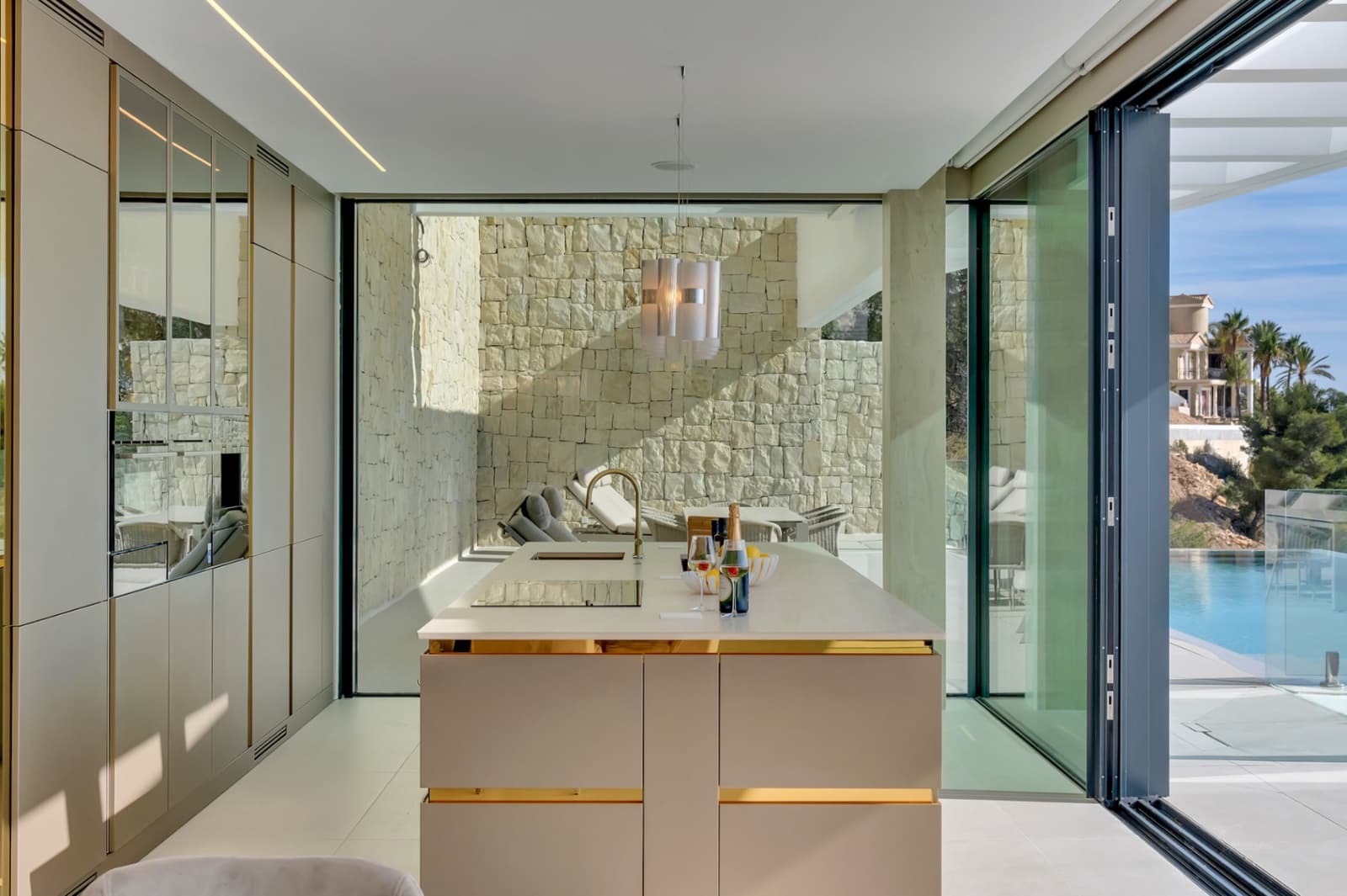 5 soveværelse Villa til salg i Altea med swimmingpool garage - € 6.490.000 (Ref: 8774405)