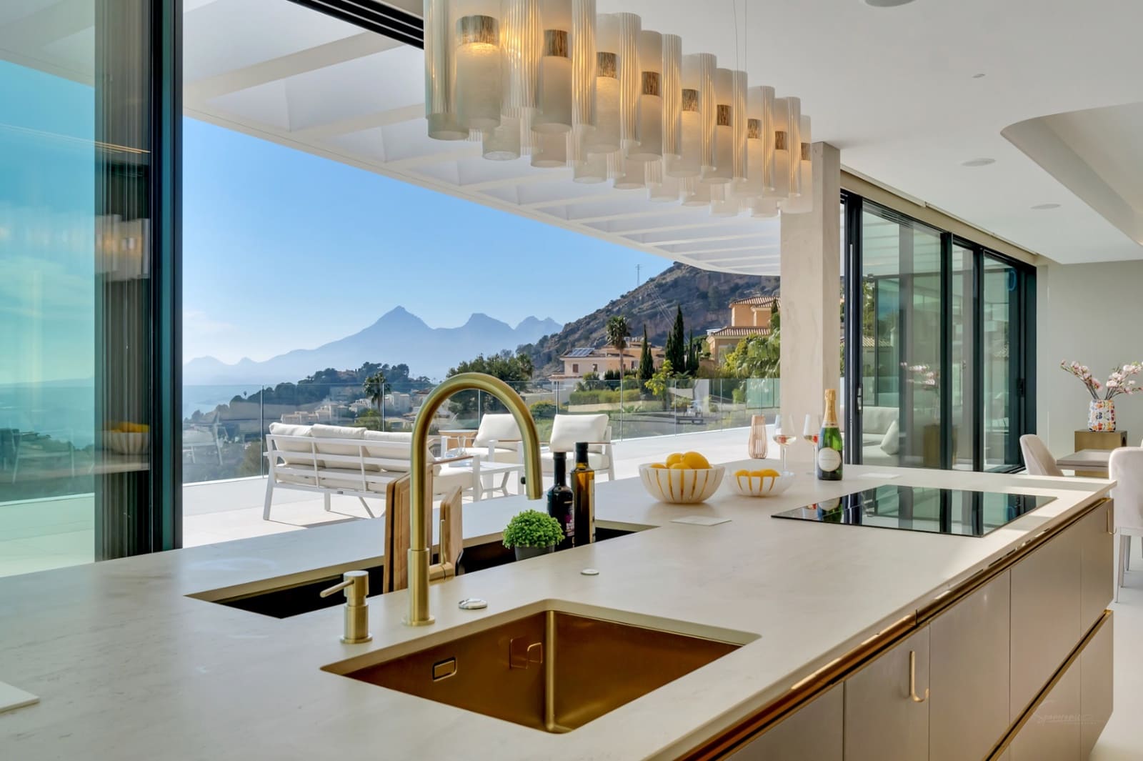 5 soveværelse Villa til salg i Altea med swimmingpool garage - € 6.490.000 (Ref: 8774405)