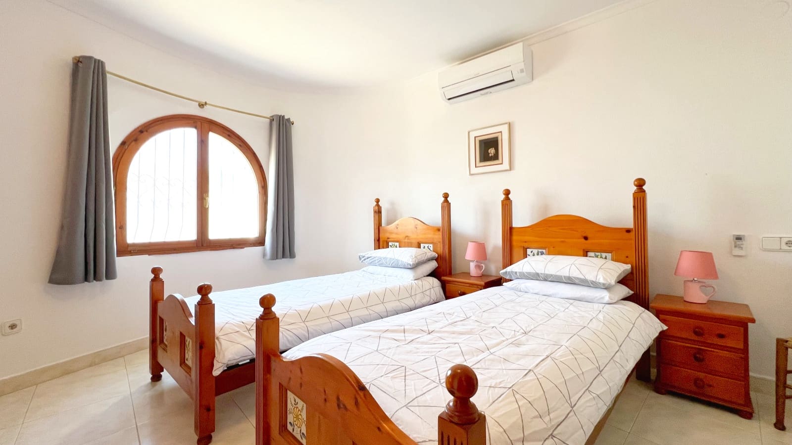 4 soveværelse Villa til salg i Calpe / Calp med swimmingpool garage - € 990.000 (Ref: 8788641)