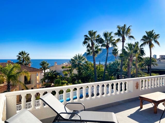 4 bedroom Villa for sale in Cometa - Carrió, Calpe / Calp with pool garage - € 990,000 (Ref: 8788641)