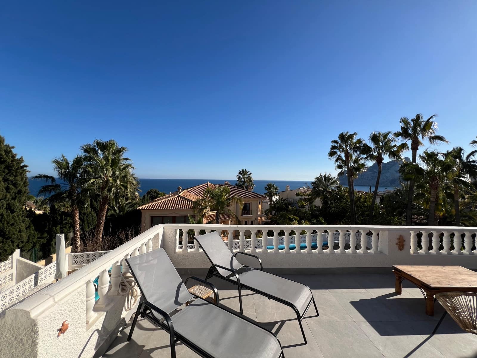 4 soveværelse Villa til salg i Calpe / Calp med swimmingpool garage - € 990.000 (Ref: 8788641)