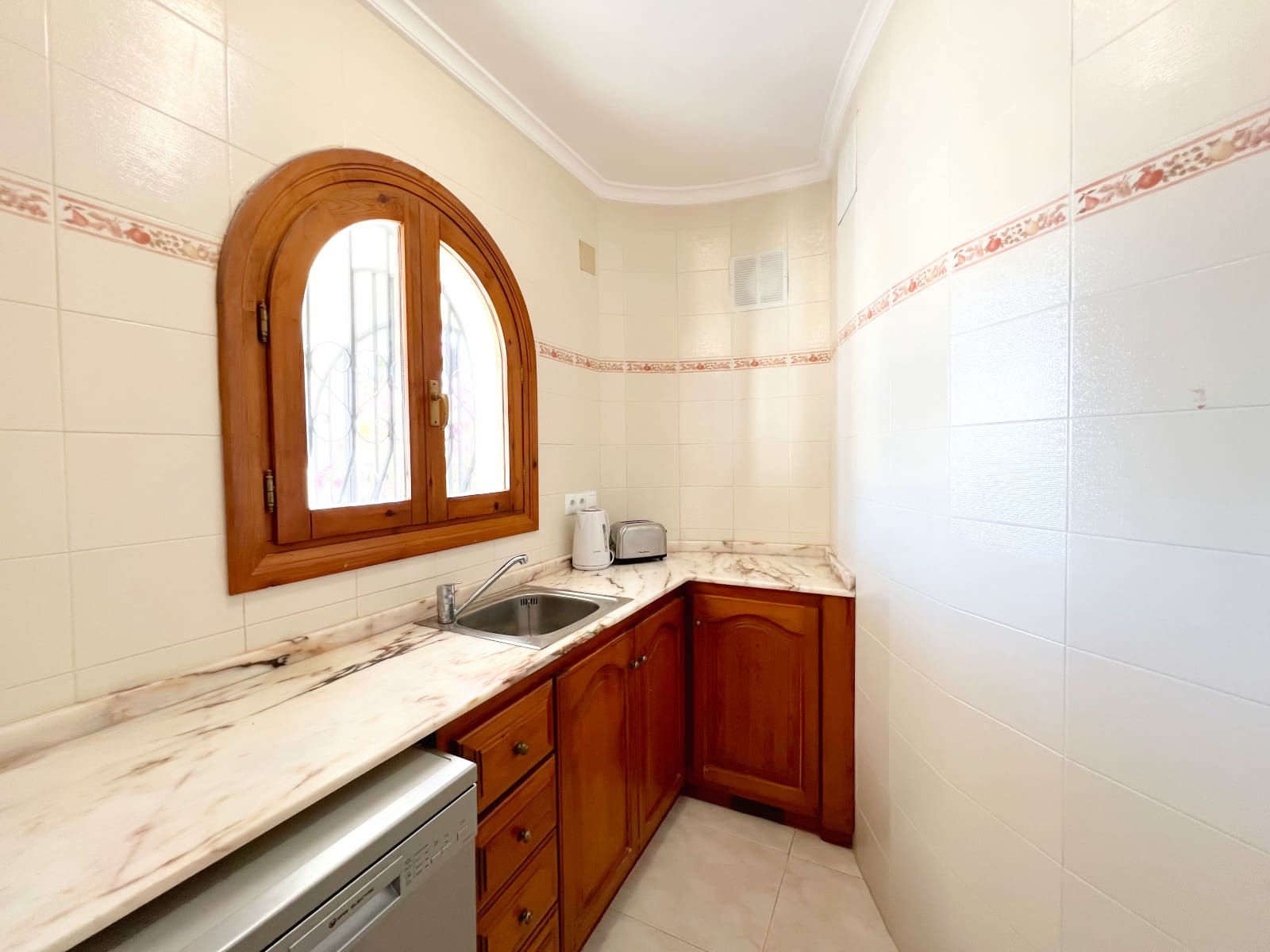 4 soveværelse Villa til salg i Calpe / Calp med swimmingpool garage - € 990.000 (Ref: 8788641)