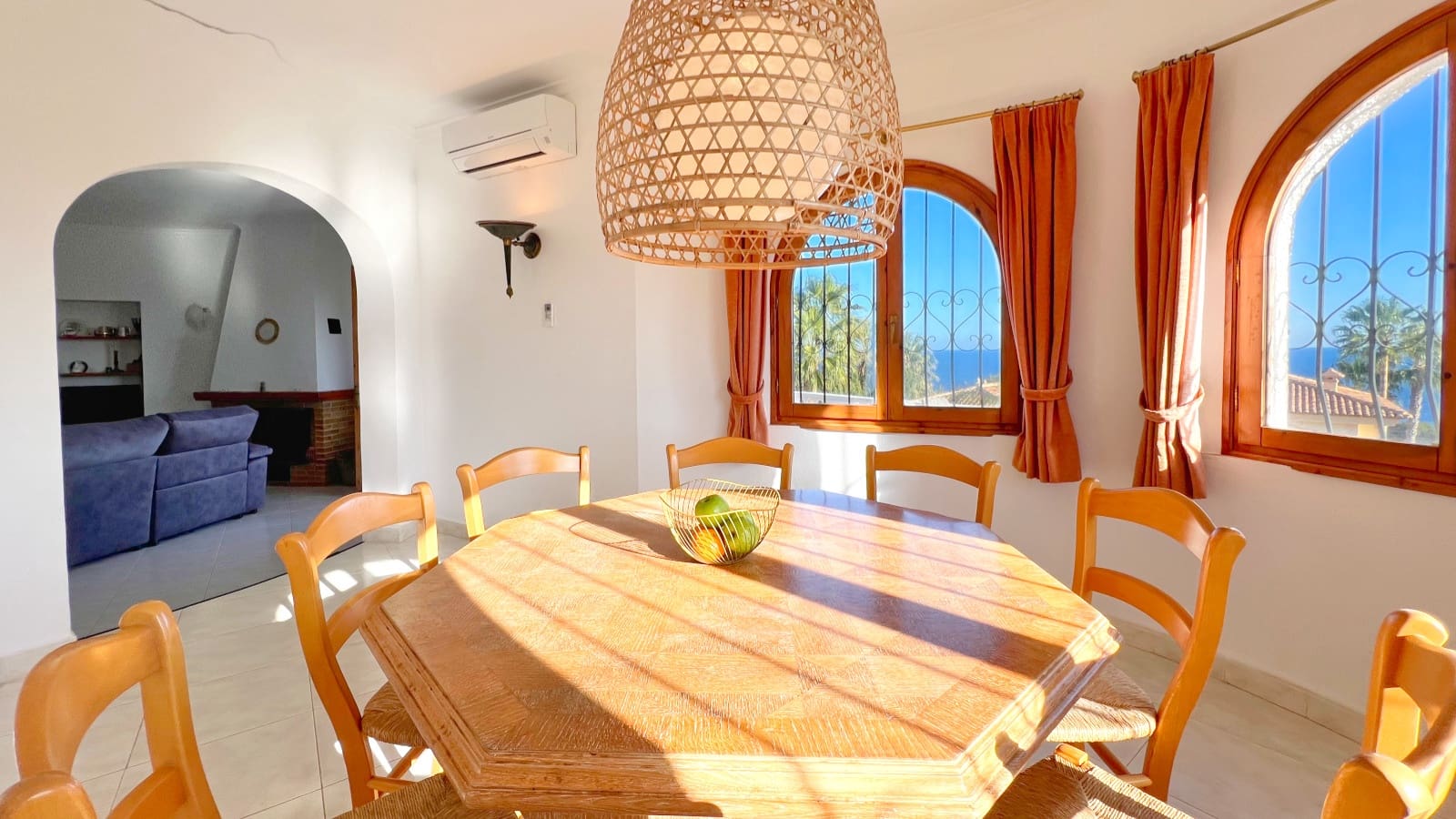 4 soveværelse Villa til salg i Calpe / Calp med swimmingpool garage - € 990.000 (Ref: 8788641)