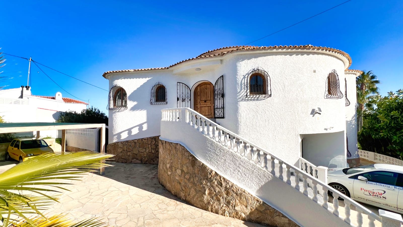 4 soveværelse Villa til salg i Calpe / Calp med swimmingpool garage - € 990.000 (Ref: 8788641)