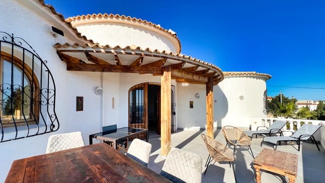 4 bedroom Villa for sale in Cometa - Carrió, Calpe / Calp with pool garage - € 990,000 (Ref: 8788641)