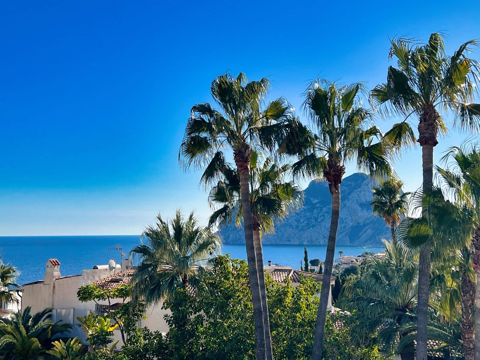 4 soveværelse Villa til salg i Calpe / Calp med swimmingpool garage - € 990.000 (Ref: 8788641)