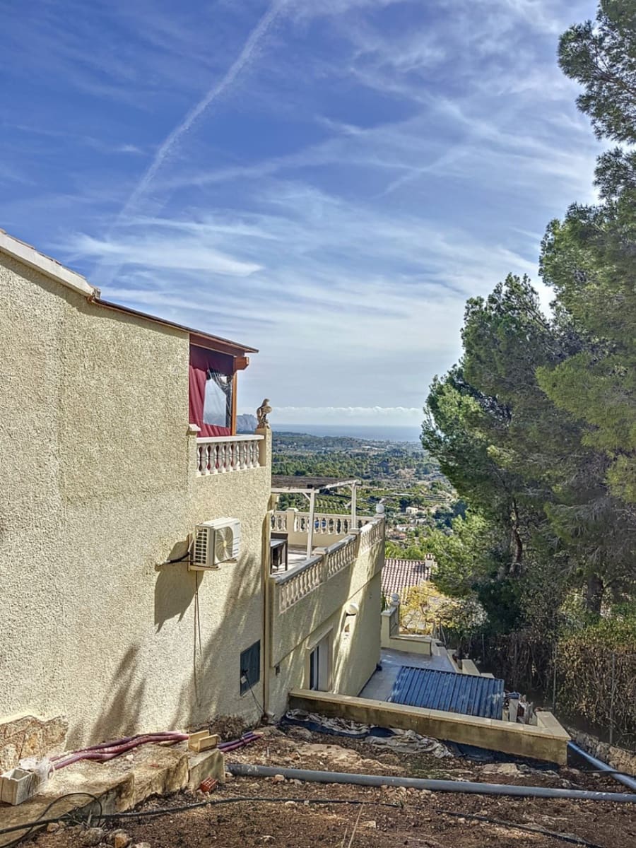 5 slaapkamer Villa te koop in La Nucia - € 775.000 (Ref: 8812425)