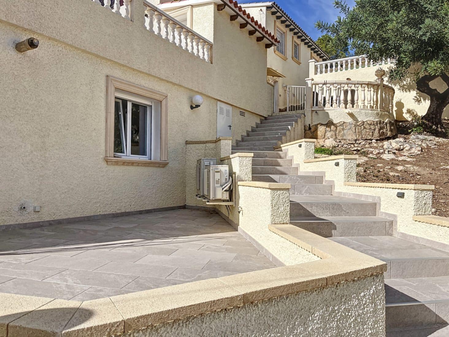 5 slaapkamer Villa te koop in La Nucia - € 775.000 (Ref: 8812425)