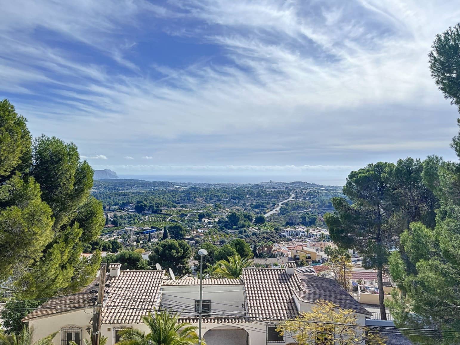 5 slaapkamer Villa te koop in La Nucia - € 775.000 (Ref: 8812425)