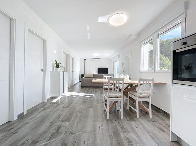 5 slaapkamer Villa te koop in La Nucia - € 775.000 (Ref: 8812425)