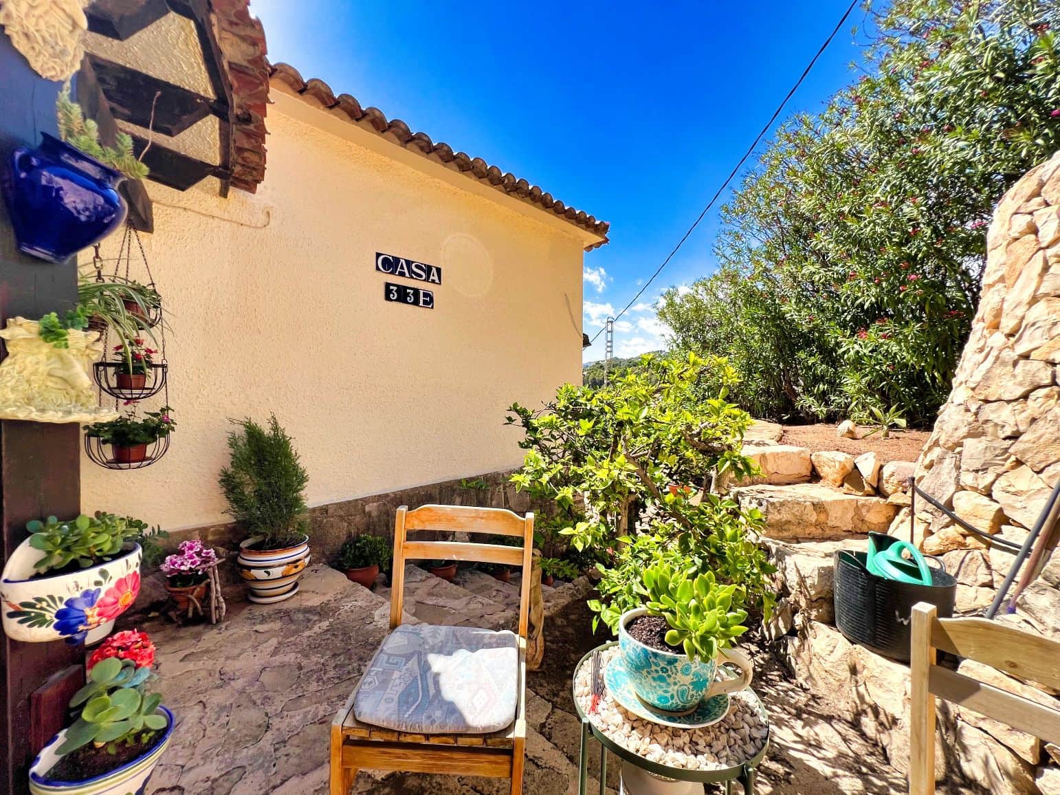 4 makuuhuone Huvila myytävänä paikassa Benissa mukana uima-altaan 
autotalli - 695 000 € (Ref: 8841879)