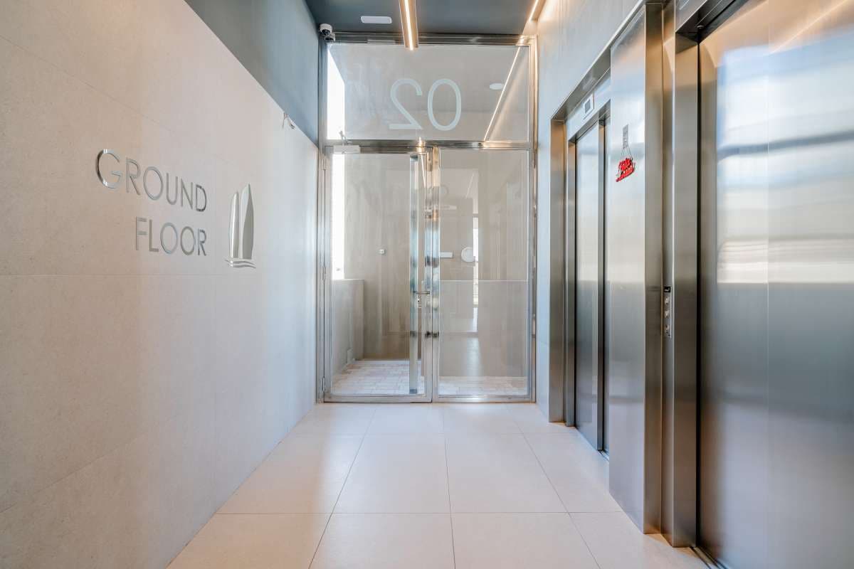 2 soveværelse Lejlighed til salg i Benidorm med swimmingpool - € 1.600.000 (Ref: 8868616)