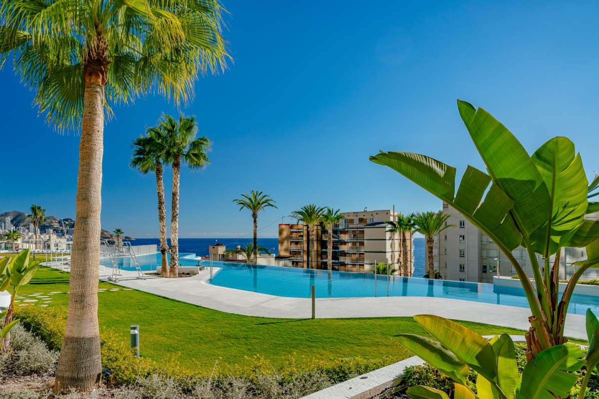 2 soveværelse Lejlighed til salg i Benidorm med swimmingpool - € 1.600.000 (Ref: 8868616)