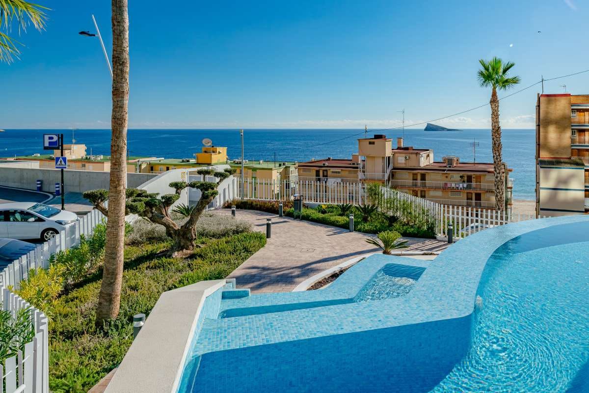 2 soveværelse Lejlighed til salg i Benidorm med swimmingpool - € 1.600.000 (Ref: 8868616)
