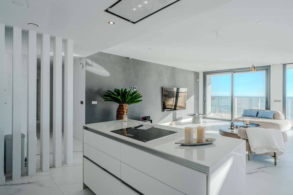 2 soveværelse Lejlighed til salg i Benidorm med swimmingpool - € 1.600.000 (Ref: 8868616)