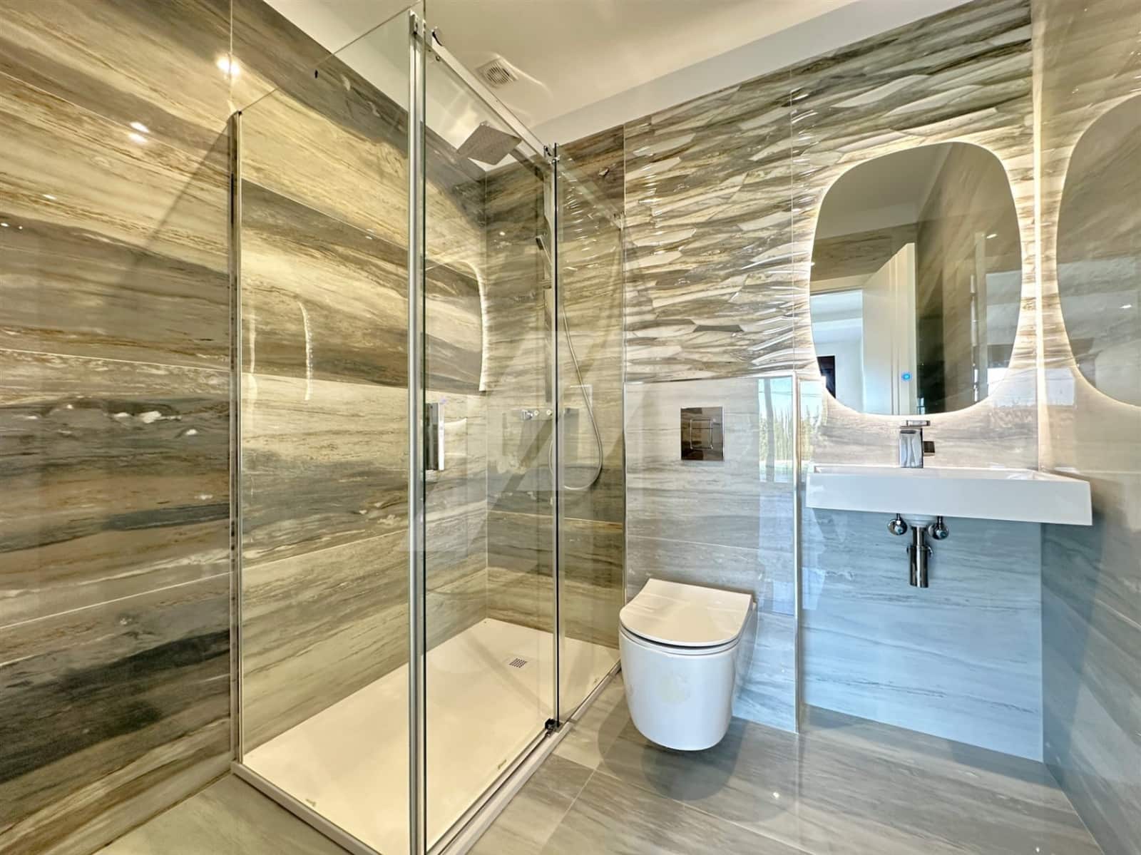 Chalet de 4 habitaciones en Dénia en venta con piscina garaje - 999.000 € (Ref: 8868625)