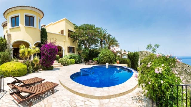 4 Zimmer Villa zu verkaufen in Cumbre del Sol, Benitachell / Benitatxell mit Pool Garage - 1.545.000 € (Ref: 8868631)