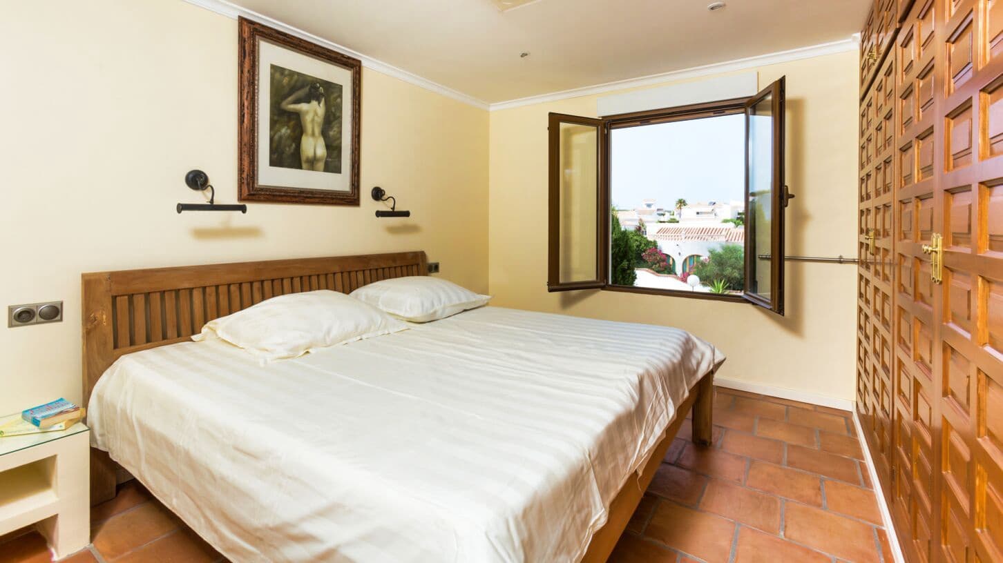 4 soveværelse Villa til salg i Cumbre del Sol med swimmingpool garage - € 1.545.000 (Ref: 8868631)