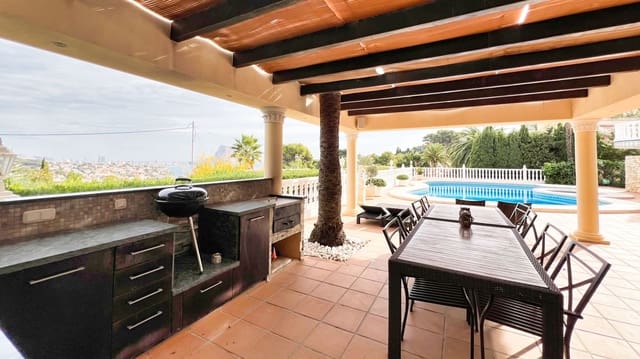 7 chambre Villa/Maison à vendre à Maryvilla, Calpe / Calp avec piscine garage - 1 150 000 € (Ref: 8868636)