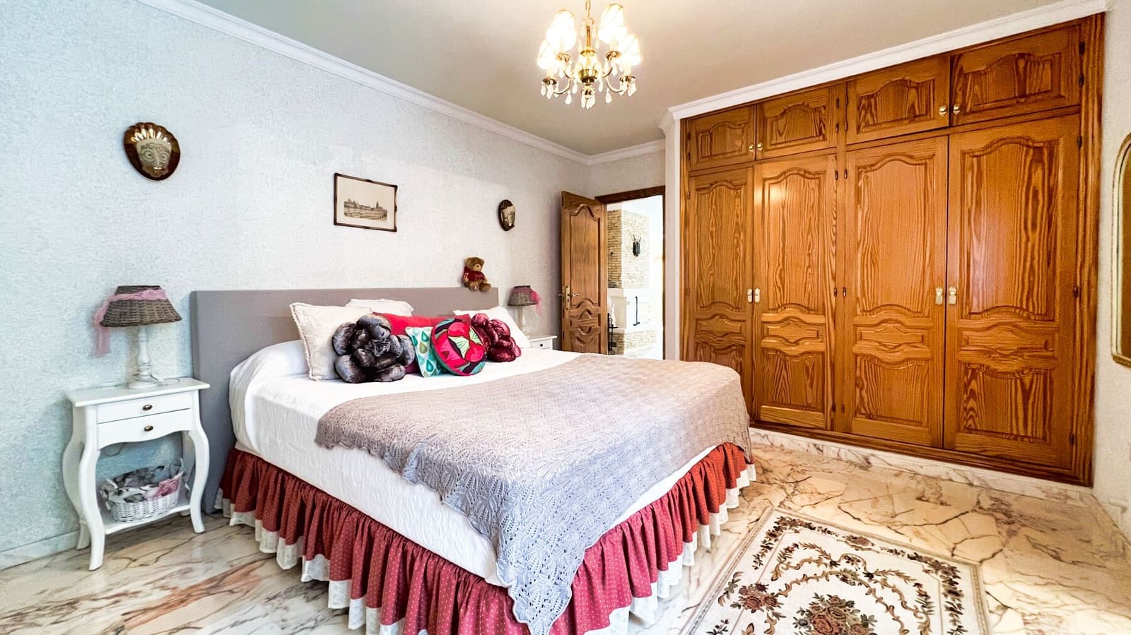 7 makuuhuone Huvila myytävänä paikassa Calpe / Calp mukana uima-altaan 
autotalli - 1 150 000 € (Ref: 8868636)