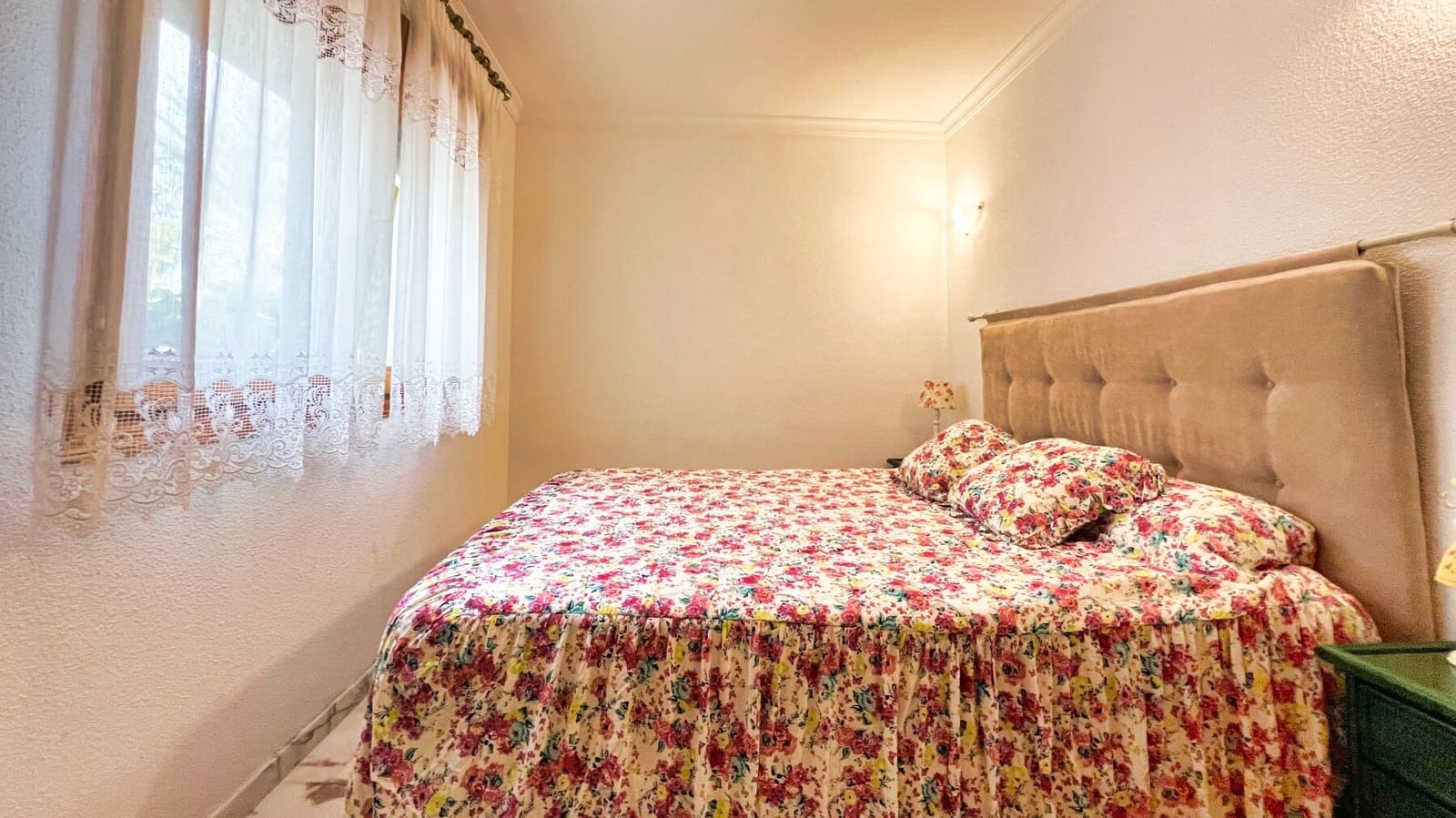 7 makuuhuone Huvila myytävänä paikassa Calpe / Calp mukana uima-altaan 
autotalli - 1 150 000 € (Ref: 8868636)