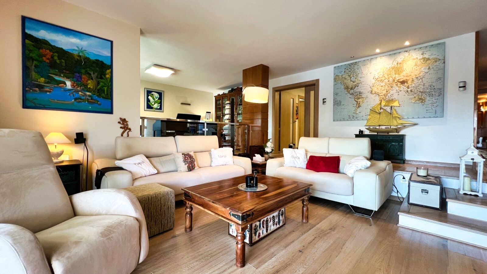 8 bedroom Villa for sale in Benidorm - € 1,295,000 (Ref: 8898182)