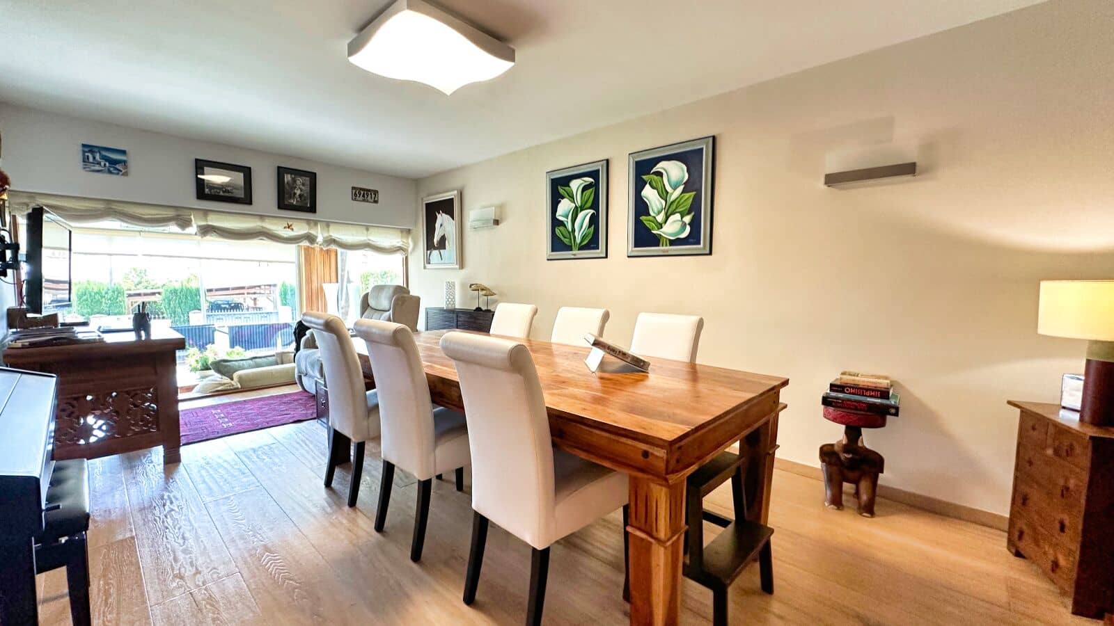 8 bedroom Villa for sale in Benidorm - € 1,295,000 (Ref: 8898182)