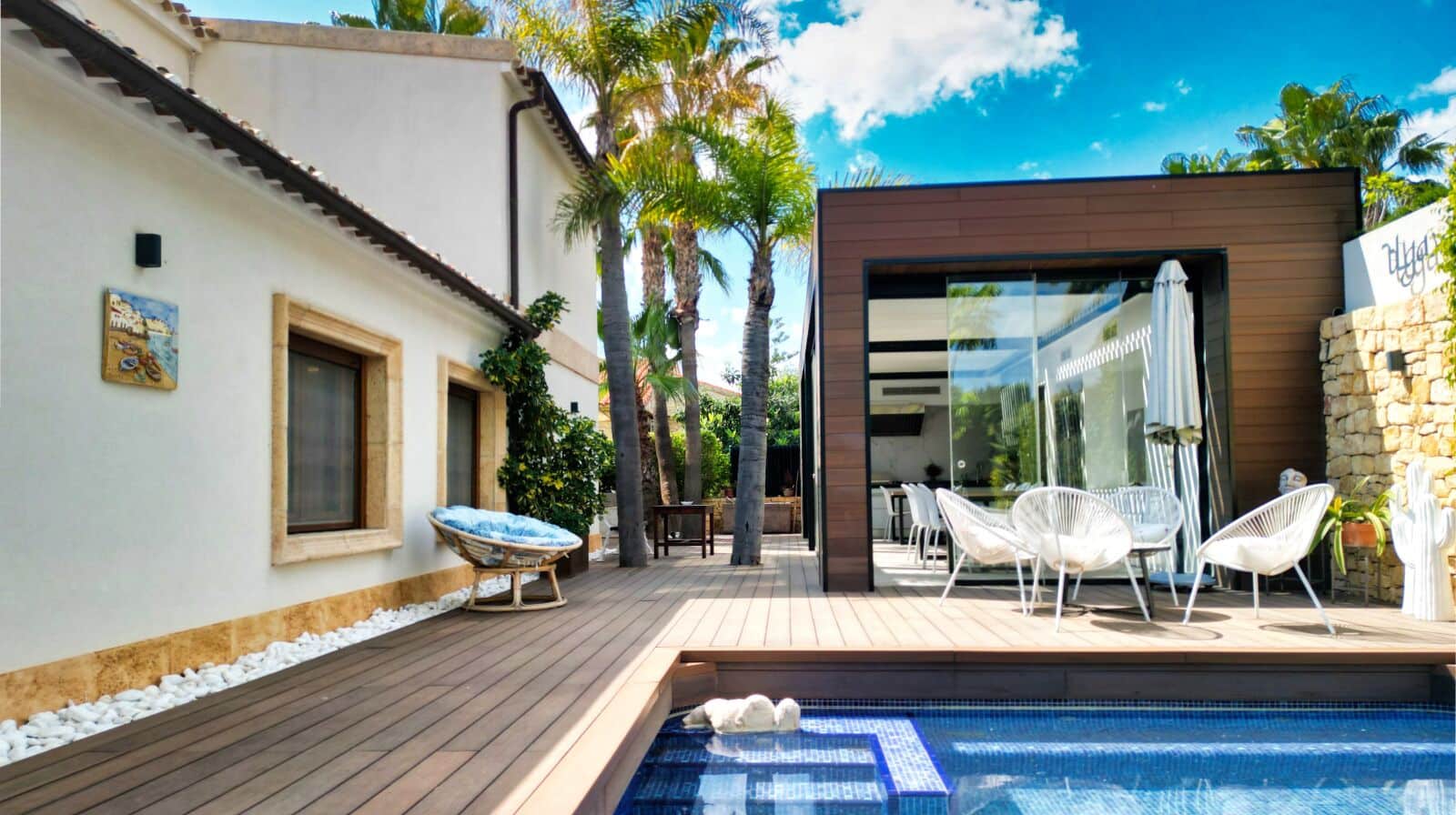 8 bedroom Villa for sale in Benidorm - € 1,295,000 (Ref: 8898182)