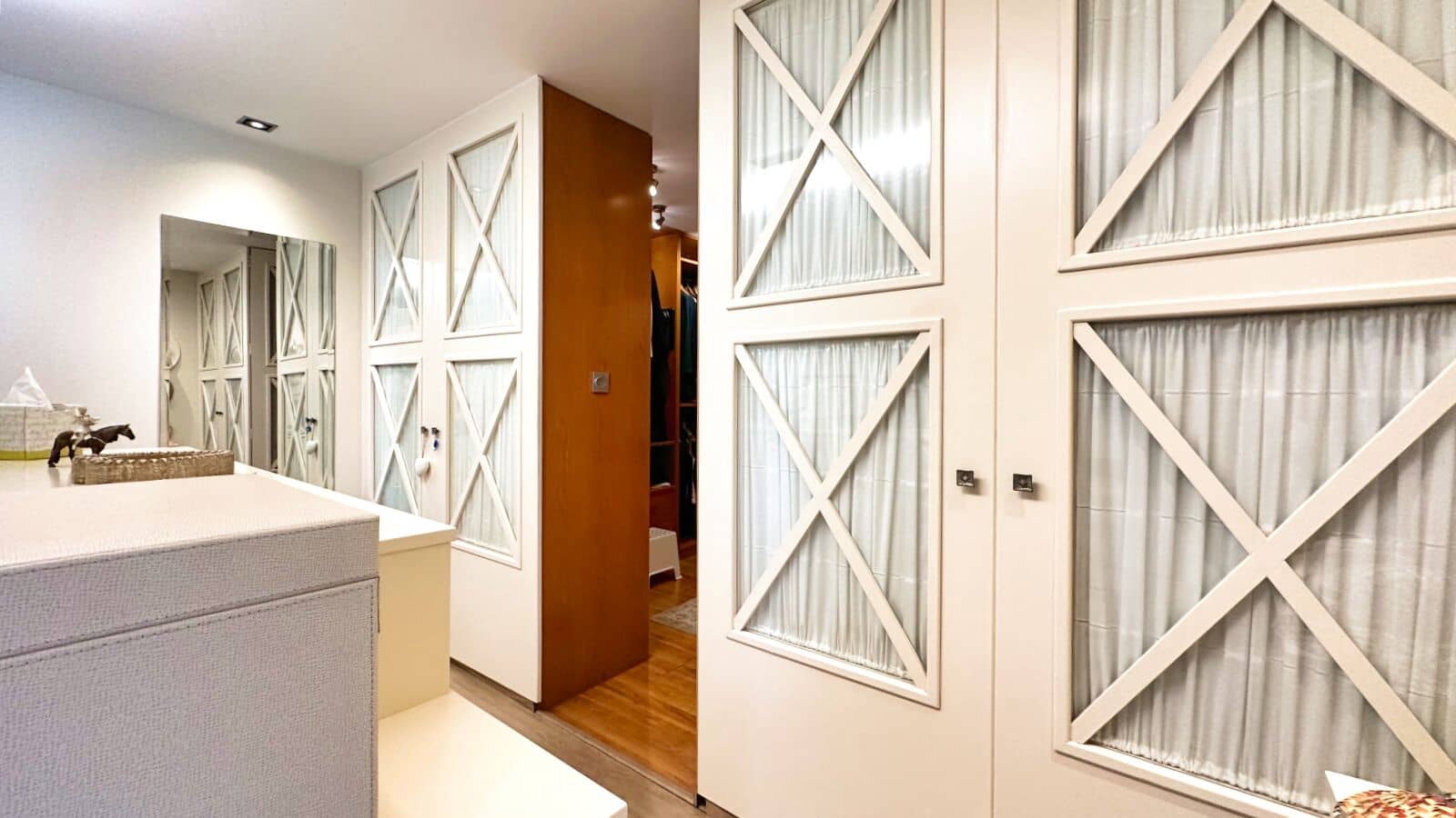 8 bedroom Villa for sale in Benidorm - € 1,295,000 (Ref: 8898182)