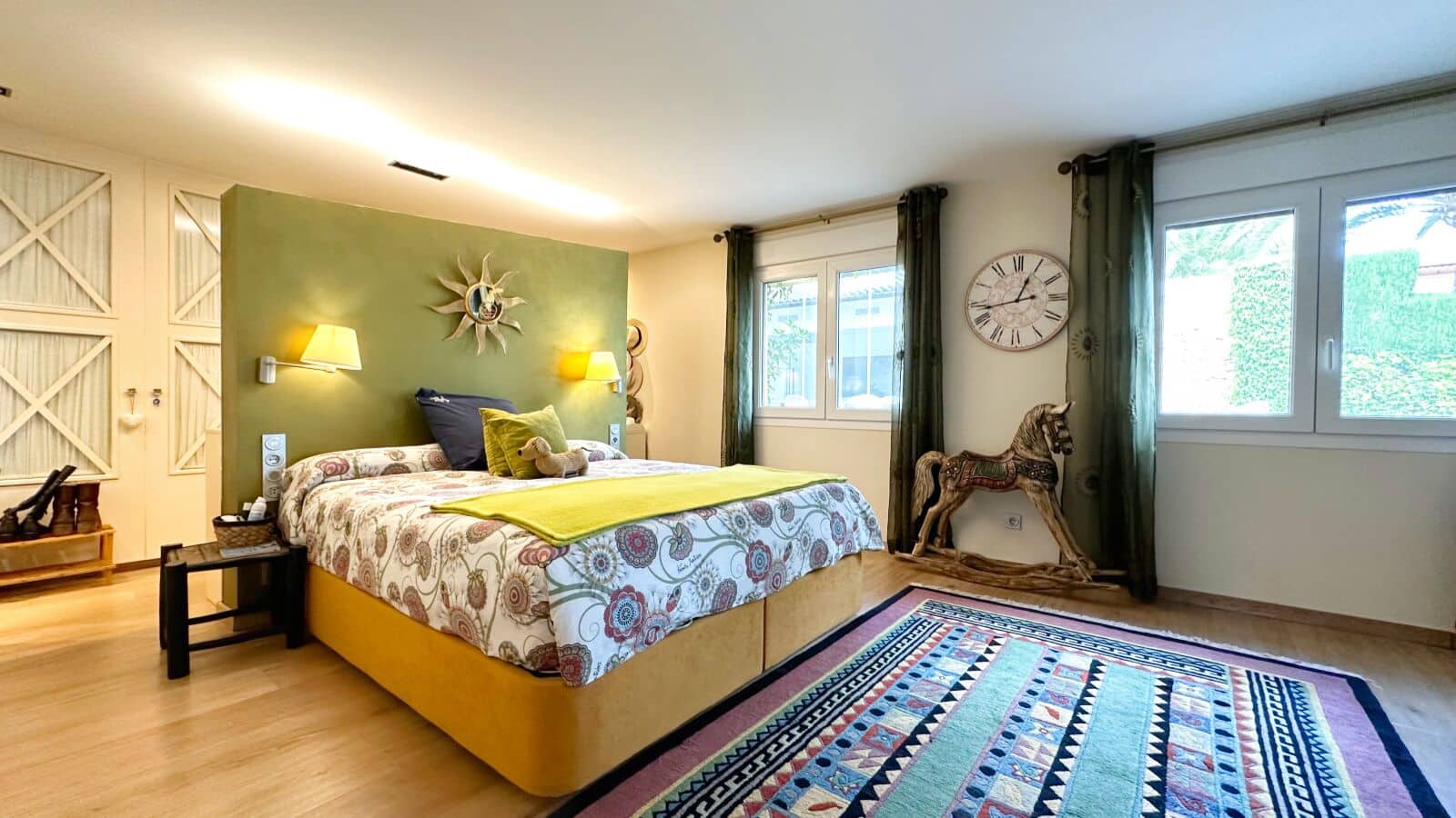 8 bedroom Villa for sale in Benidorm - € 1,295,000 (Ref: 8898182)