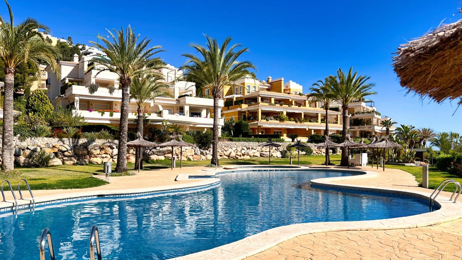 3 soveværelse Lejlighed til salg i Altea med swimmingpool garage - € 797.500 (Ref: 8906882)