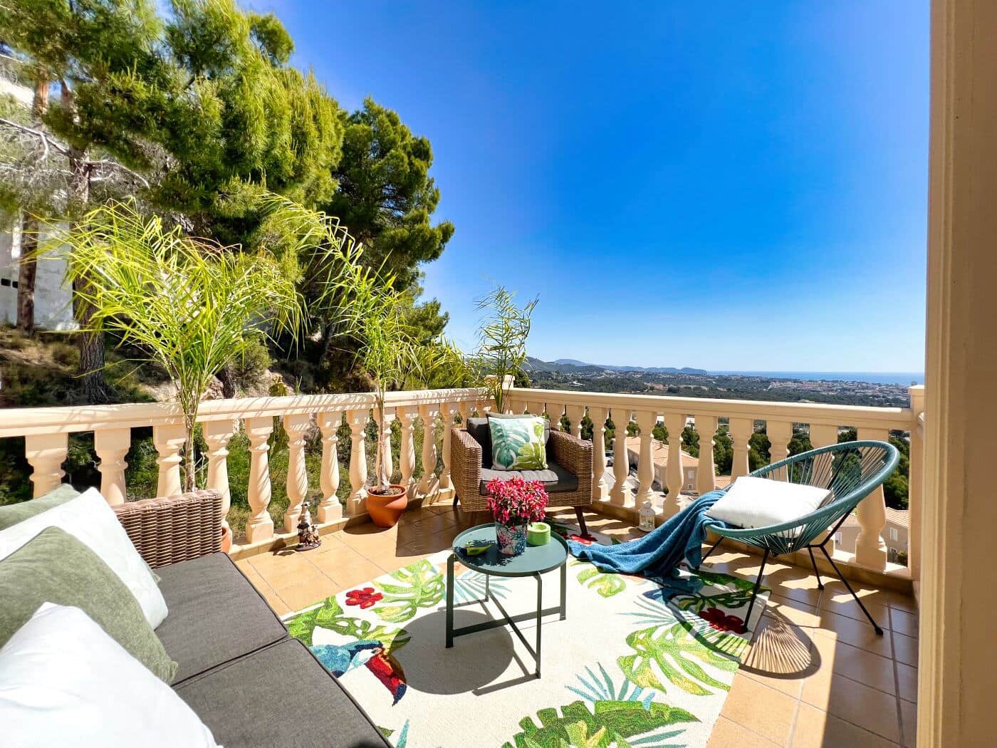 3 bedroom Villa for sale in Calpe / Calp with pool garage - € 675,000 (Ref: 8926997)