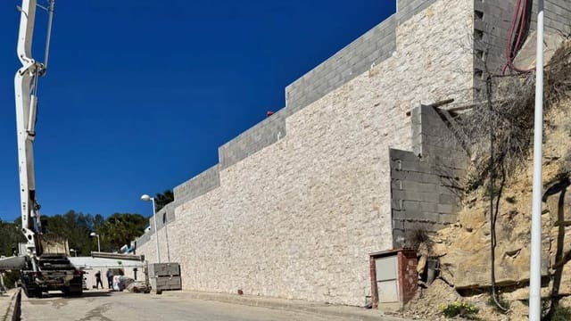 4 makuuhuone Huvila myytävänä paikassa Calpe / Calp mukana uima-altaan 
autotalli - 1 750 000 € (Ref: 8928526)