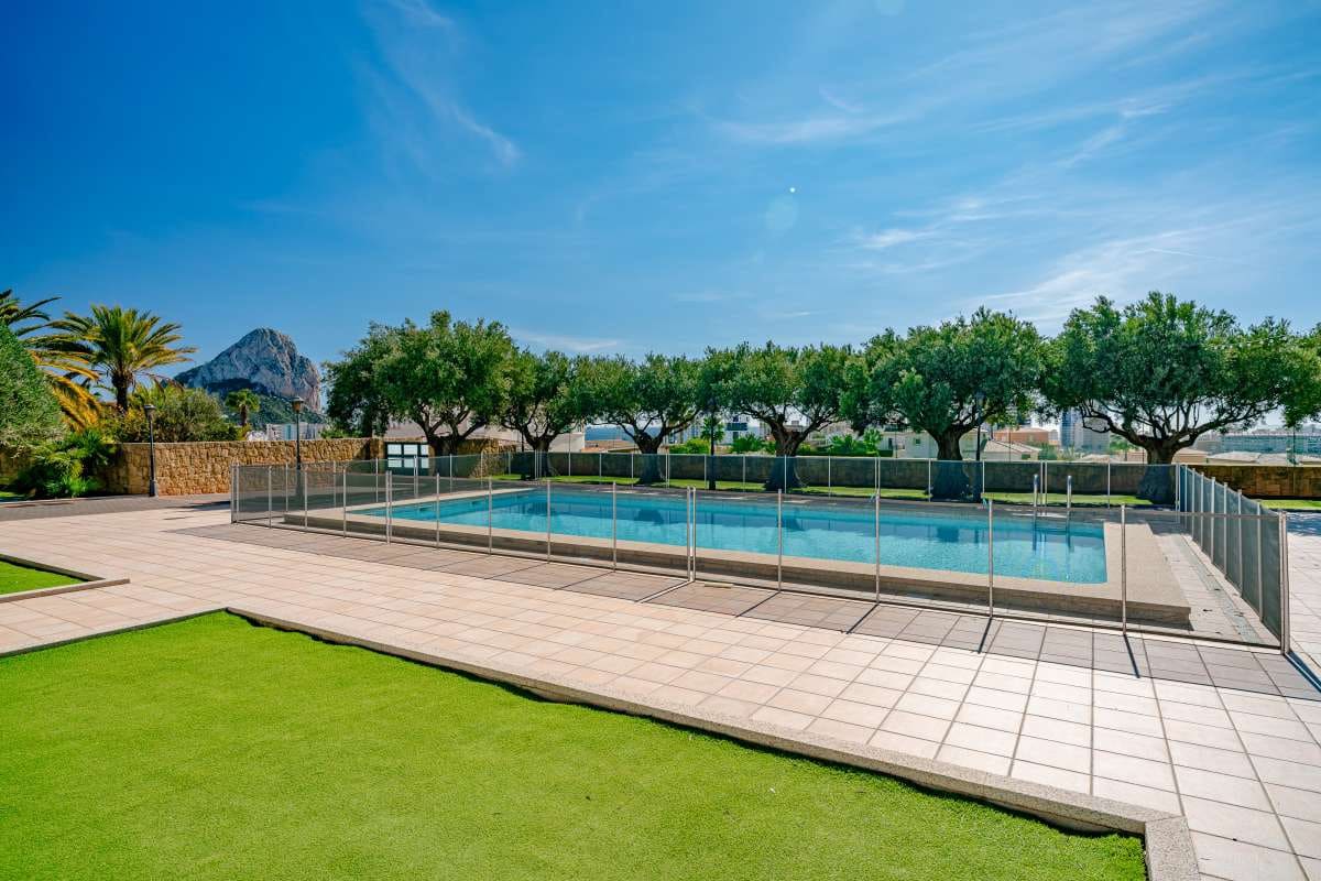 6 chambre Villa/Maison à vendre à Calpe / Calp avec piscine - 3 150 000 € (Ref: 8966715)
