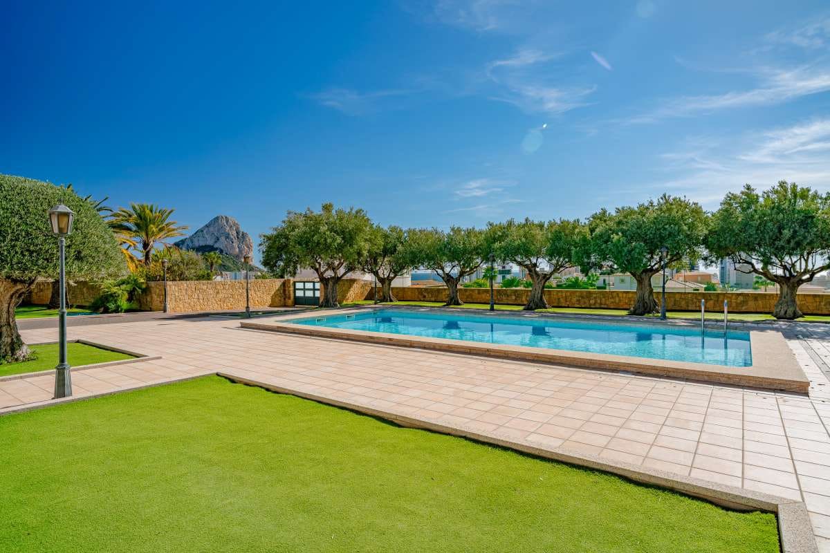6 chambre Villa/Maison à vendre à Calpe / Calp avec piscine - 3 150 000 € (Ref: 8966715)