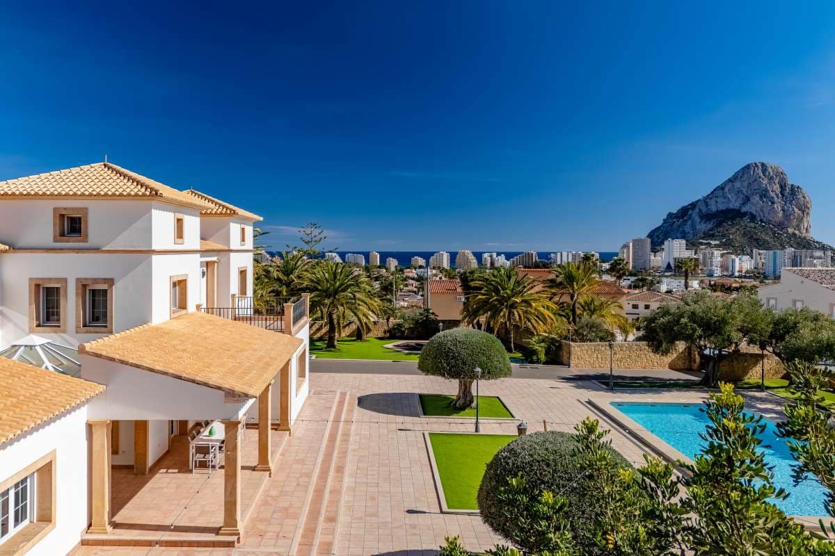 6 chambre Villa/Maison à vendre à Calpe / Calp avec piscine - 3 150 000 € (Ref: 8966715)