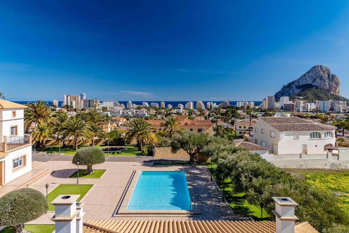 6 chambre Villa/Maison à vendre à Calpe / Calp avec piscine - 3 150 000 € (Ref: 8966715)