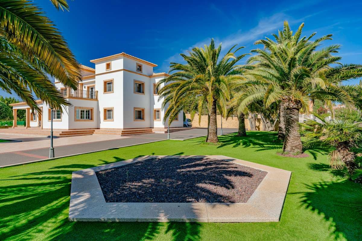 6 chambre Villa/Maison à vendre à Calpe / Calp avec piscine - 3 150 000 € (Ref: 8966715)