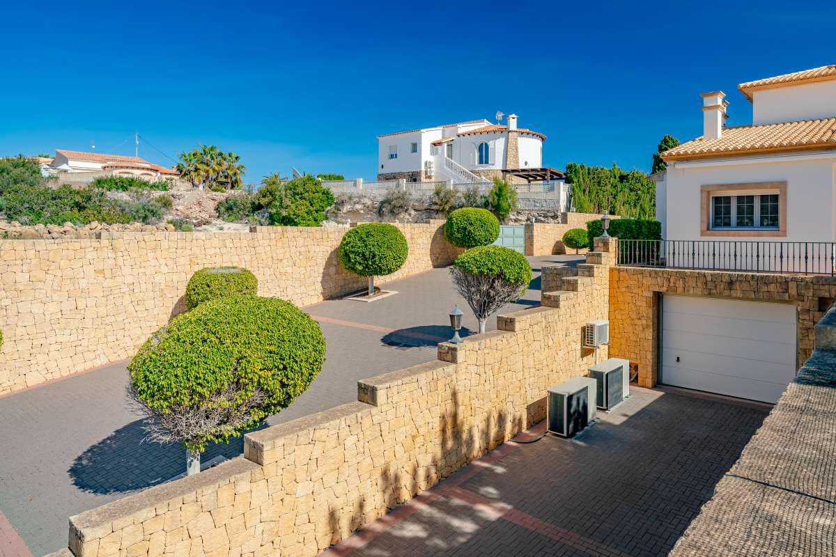 6 chambre Villa/Maison à vendre à Calpe / Calp avec piscine - 3 150 000 € (Ref: 8966715)