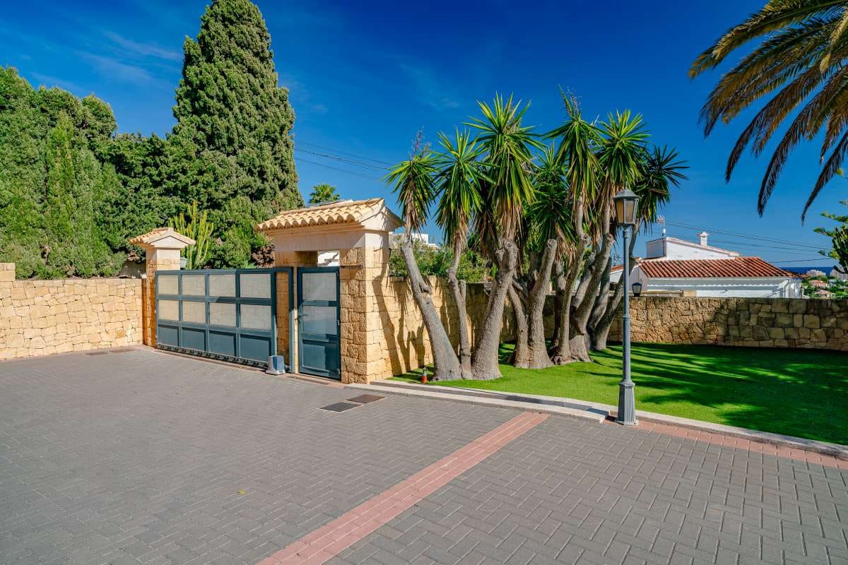 6 chambre Villa/Maison à vendre à Calpe / Calp avec piscine - 3 150 000 € (Ref: 8966715)