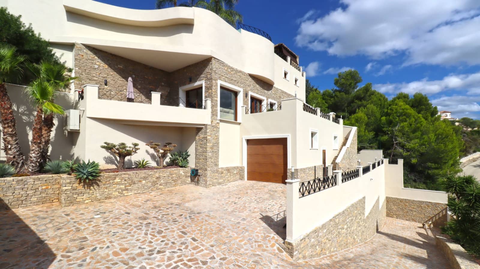7 chambre Villa/Maison à vendre à Calpe / Calp - 2 575 000 € (Ref: 8966719)