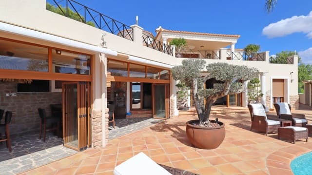 7 chambre Villa/Maison à vendre à Calpe / Calp - 2 575 000 € (Ref: 8966719)