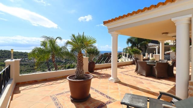 7 chambre Villa/Maison à vendre à Calpe / Calp - 2 575 000 € (Ref: 8966719)