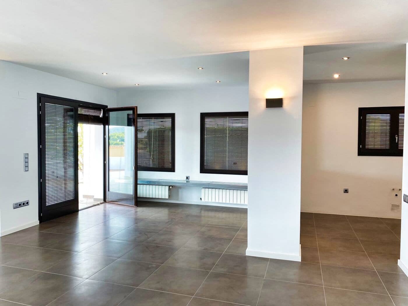 3 sovrum Villa till salu i Moraira med pool garage - 1 400 000 € (Ref: 8966723)