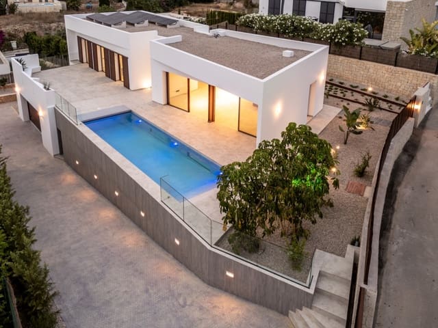 4 soverom Villa til salgs i Cometa - Carrió, Calpe / Calp med svømmebasseng garasje - € 1 370 000 (Ref: 8971535)