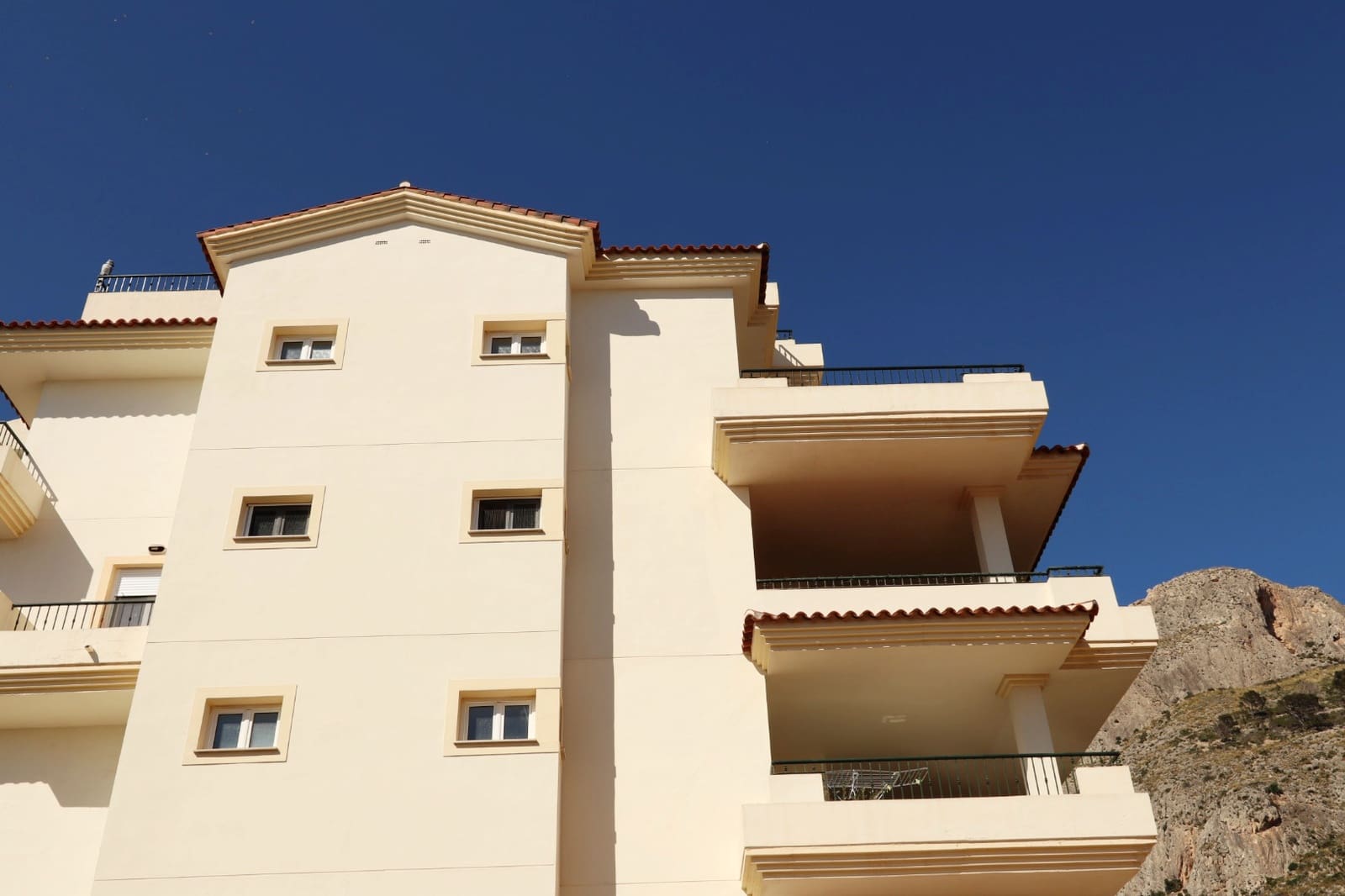 2 soverom Penthouse til salgs i Altea med svømmebasseng garasje - € 495 000 (Ref: 8998064)