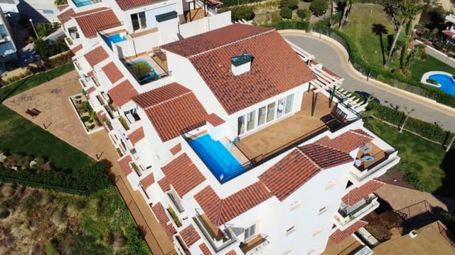 2 soverom Penthouse til salgs i Altea med svømmebasseng garasje - € 495 000 (Ref: 8998064)